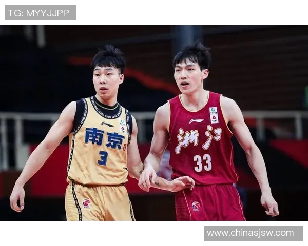 南京篮球队在洲际杯积分榜中以70分稳居第一名引发关注 南京篮球队在洲际杯积分榜中以70分稳居第一名引发关注