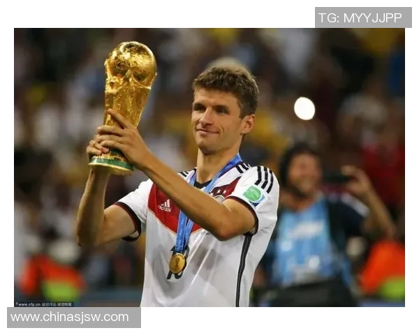 德国足球明星梅罗的辉煌历程与传奇对决回顾 德国足球明星梅罗的辉煌历程与传奇对决回顾